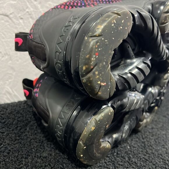 🔥🔥 NIKE Air Vapormax FLYKNIT 2021 Black/Pink/Blue Women Sz 8.5 - PERFECT - Picture 9 of 12